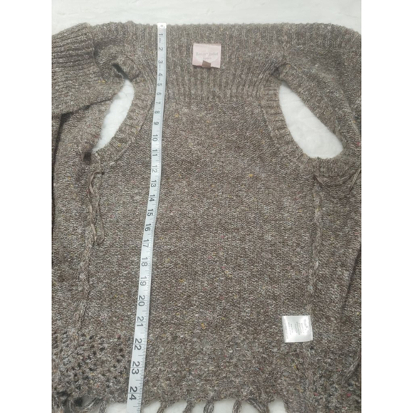 Women's Romeo & Juliet Couture Brown Knit Open Vest w Fringe Size S - Picture 10 of 10